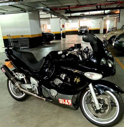 SUZUKI GSX 750 F SUZUKI GSX 750 F
